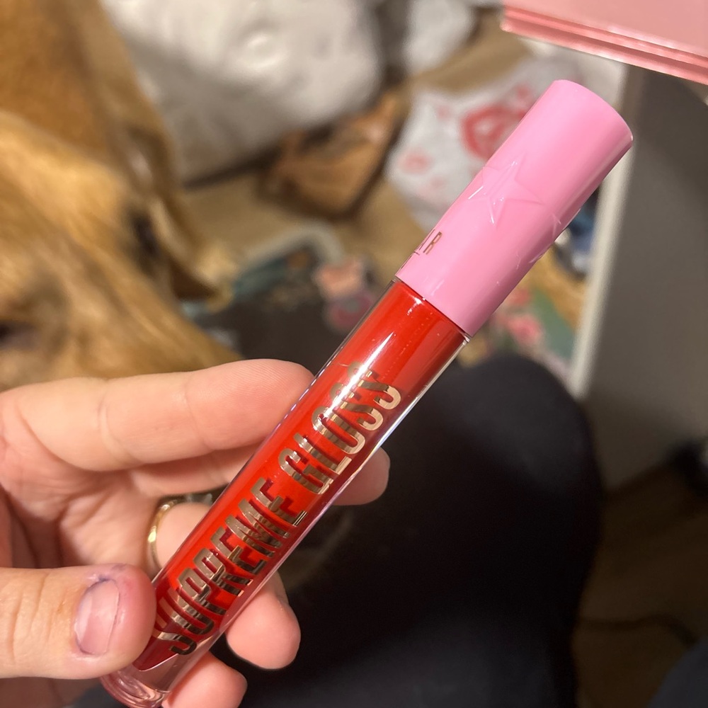 Jeffree Star Supreme Gloss in “Red Affair”